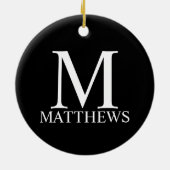 黒のモパーソナライズされたノグラムと名前 セラミックオーナメント (裏面)