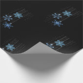 黒の上に青いダイヤモンド雪 ラッピングペーパー (角)