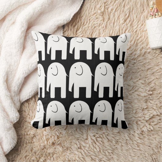 黒の不要品 クッション (ブランケット)