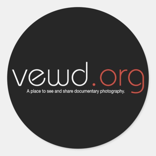 黒の丸いステッカー ラウンドシール (正面)