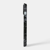 黒の大理石テクスチャ iPhone 15ケース (左側面)