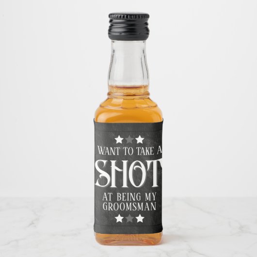 黒の男性介添人プロポーズ Take a Shot リキュールボトルラベル (正面)