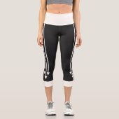 黒の白い矢印 カプリレギンス (正面)