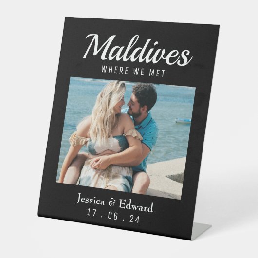 黒の結婚テーブル名カップル旅行 台座サイン (正面)