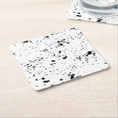 黒の絵を描（ばちゃばちゃ）跳ねるパターン スクエアペーパーコースター (アングル)