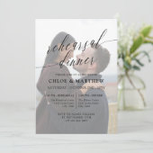 黒の繊細な書道写真のリハーサルディナー 招待状 (スタンド正面)