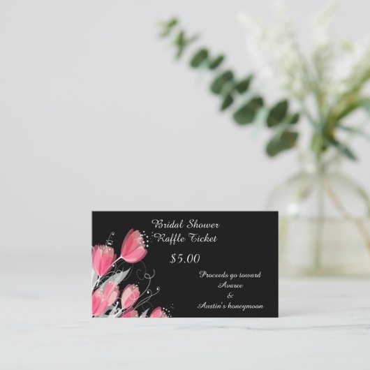 黒の背景にピンクのチューリップ エンクロージャーカード (スタンド正面)