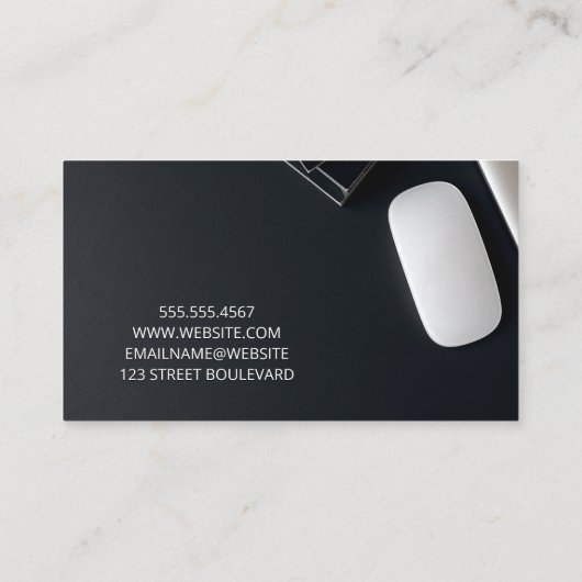 黒の背景 | Office宇宙エレクトロニクス 名刺 (裏面)