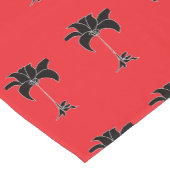 黒の花模様の赤 ショートテーブルランナー (コーナー)