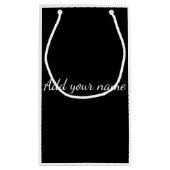 黒の追加無地の名文字メッセージをここにスローpilo スモールペーパーバッグ (裏面)