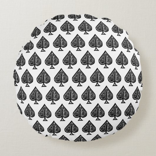 黒の遊カードシンボルスペードシェイプLino Cut ラウンドクッション (正面)