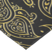 黒の金エンボスのペイズリーパターン テーブルクロス (アングル)