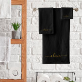 黒の金ゴールドモダンスクリプガーリートのモノグラム名 バスタオルセット