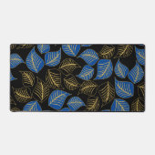 黒の青と金ゴールド離れの広いパターン デスクマット (正面)