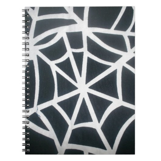 黒はっきりしたと白のクモの巣の幾何学的パターン ノートブック (正面)