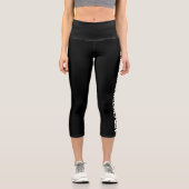 黒はっきりした背景カスタム付き白無地の文字 カプリレギンス (正面)