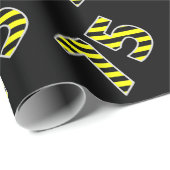 黒はっきりした色と黄ストライプ色のイベント75誕生日番号 ラッピングペーパー (ロールコーナー)