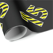 黒はっきりした色と黄ストライプ色の15イベント番号(誕生日) ラッピングペーパー (ロールコーナー)