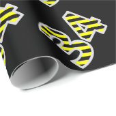 黒はっきりした色と黄ストライプ色の34イベント番号(誕生日) ラッピングペーパー (ロールコーナー)