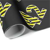 黒はっきりした色と黄ストライプ色の42イベント番号(誕生日) ラッピングペーパー (ロールコーナー)