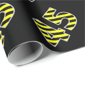 黒はっきりした色と黄ストライプ色の45イベント番号(誕生日) ラッピングペーパー (ロールコーナー)