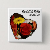 黒はハートの形の花束の写真を研ぎました 缶バッジ (正面)