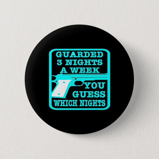 黒は3夜週を守りました 缶バッジ (正面)
