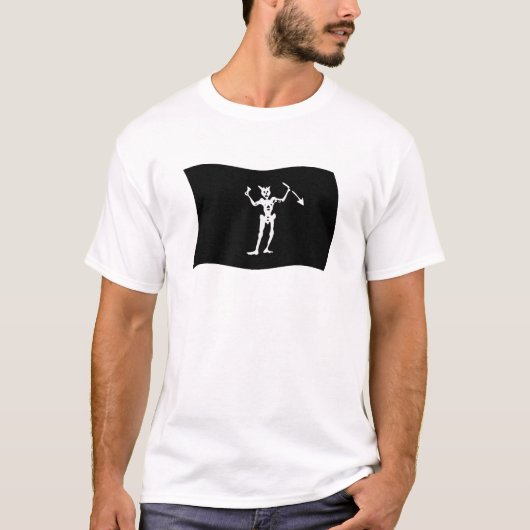 黒ひげ旗シャツ Tシャツ (正面)