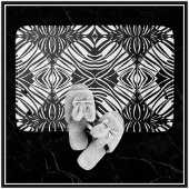 黒アート色と白の幾何学模様 バスマット