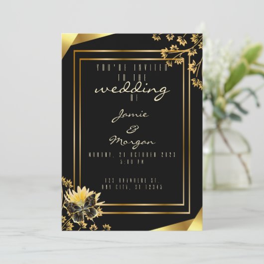 黒エレガントと光沢のある蝶の黒結婚の 招待状 (スタンド正面)