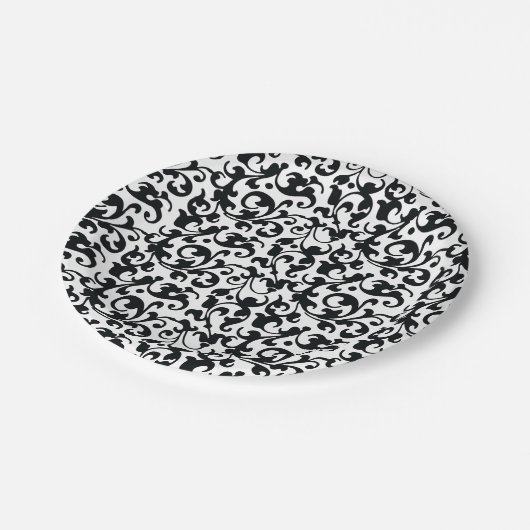黒エレガントと白のダマスクの渦巻き ペーパープレート (アングル)