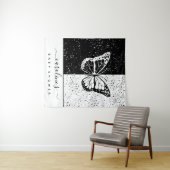 黒エレガントと白の蝶の赤ちゃんシャワー点々のある タペストリー (インサイチュ(横))