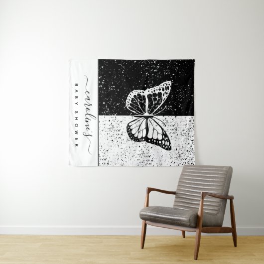 黒エレガントと白の蝶の赤ちゃんシャワー点々のある タペストリー (インサイチュ(横))