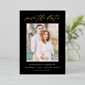 黒エレガントと金ゴールドのスクリプト写真の日付の保存 箔招待状 (立ち正面)