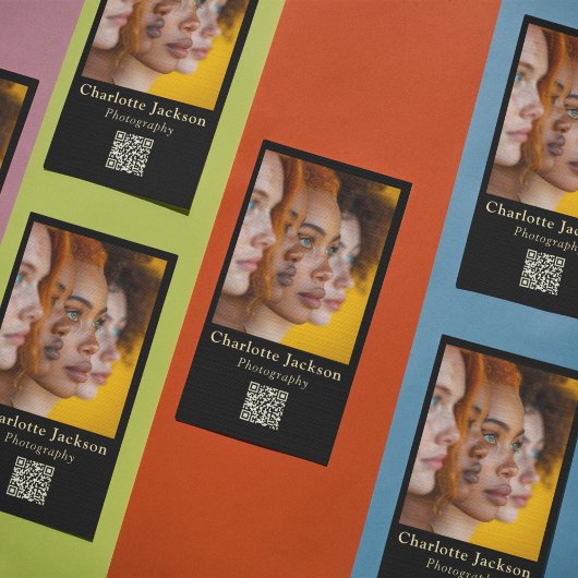 黒エレガントと金ゴールドのスクリプトl写真とQrコード 名刺