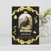 黒エレガントと金ゴールドの誕生日の写真シンプル 招待状 (スタンド正面)