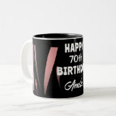 黒エレガントピンク水彩70ハッピーバースデー ツートーンマグカップ (正面左)