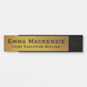 黒エレガントモダンと金ゴールドのドアの看板 サインプレート (正面)