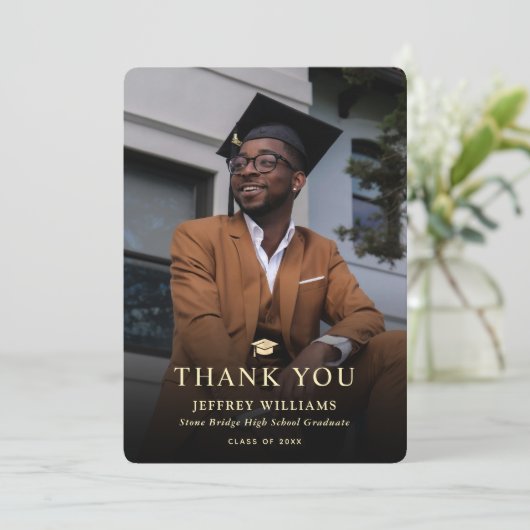 黒エレガントモダンと金ゴールドの写真の卒業 サンキューカード (スタンド正面)