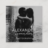 黒エレガントモダン字フォトミニマルQRコード スクエア名刺 (正面)