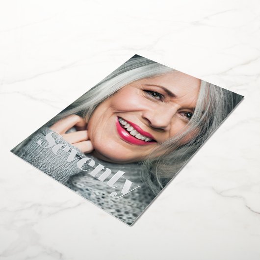 黒エレガント写モダン真70誕生日 箔招待状 (回転した状態)