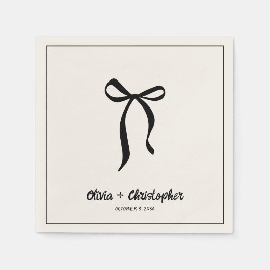 黒エレガント弓結婚ナプキンパーソナライズされた スタンダードカクテルナプキン (正面)