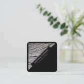 黒エレガント枠の木製スタイル木目 スクエア名刺 (スタンド正面)