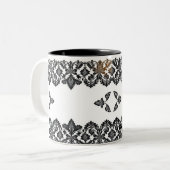 黒エレガント模様セラミックマスタイリッシュグなど ツートーンマグカップ (正面左)