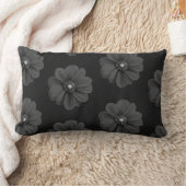 黒エレガント花柄の枕 – 暗モダン色 ランバークッション (ブランケット)