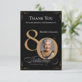 黒エレガント金ゴールド写真80th誕生日パーティー サンキューカード (スタンド正面)