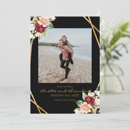 黒エレガント金ゴールド幾何学的ブルゴーニュフローラ セーブザデート (スタンド正面)