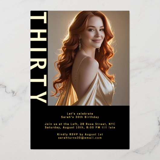 黒エレガント金実在箔30thバースデーフォト 箔招待状 (正面)