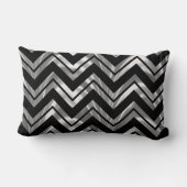 黒エレガント銀幾何形状シェブロン模様 ランバークッション (裏面)