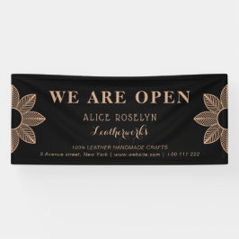 黒エレガント革工商店 横断幕